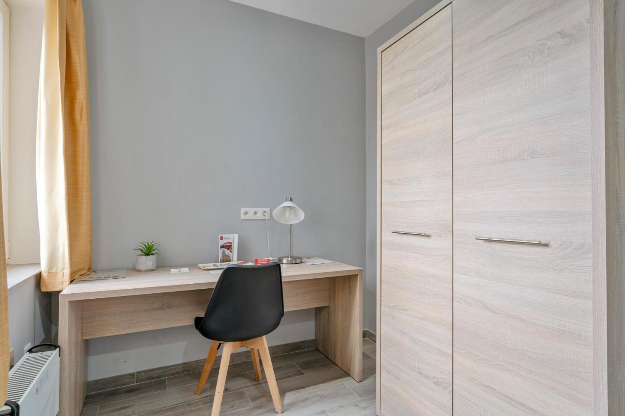 Budget Flats Lovaina Exterior foto